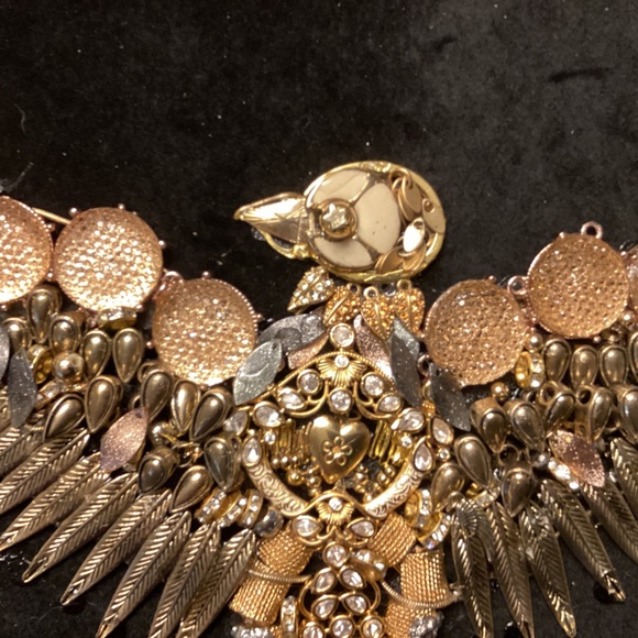 Man cave vintage jewelry handcrafted framed art bird gold tone necklace feathers - Picture 2 of 11